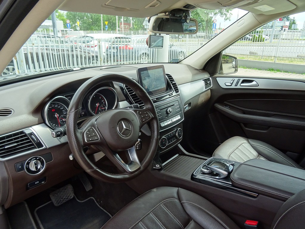 Mercedes  - Niezależny Dealer Mercedes
